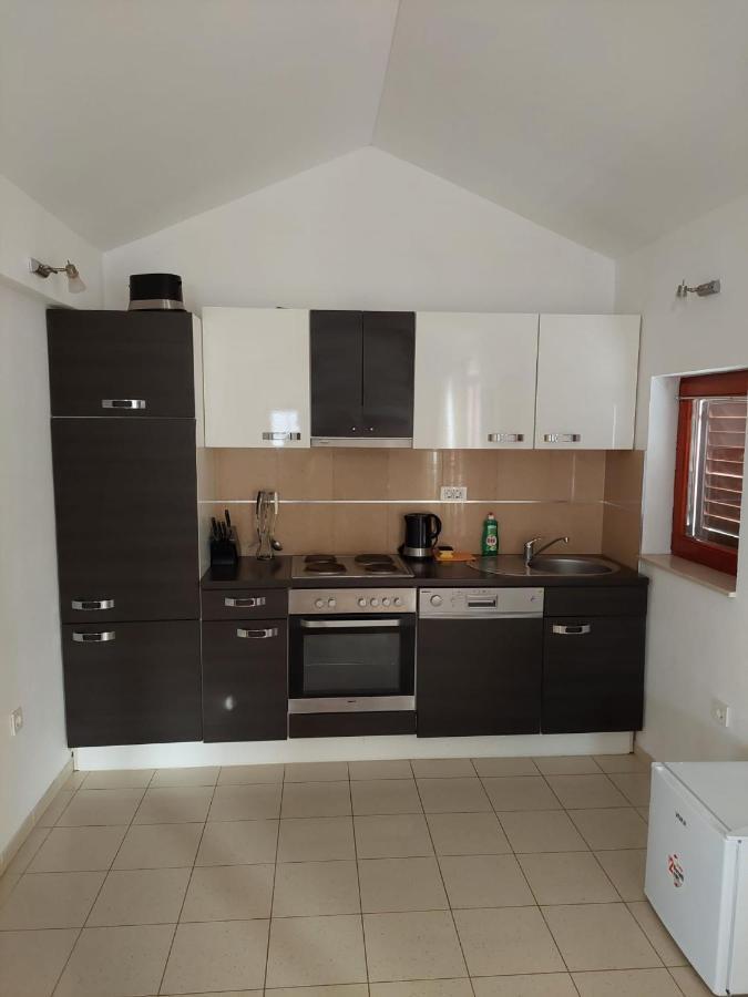 Apartments By The Sea Sukosan, Zadar - 12313 Екстер'єр фото